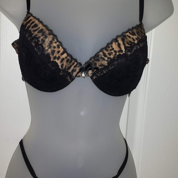 Marilyn Monroe intimidates bra pantie set - Picture 2 of 13